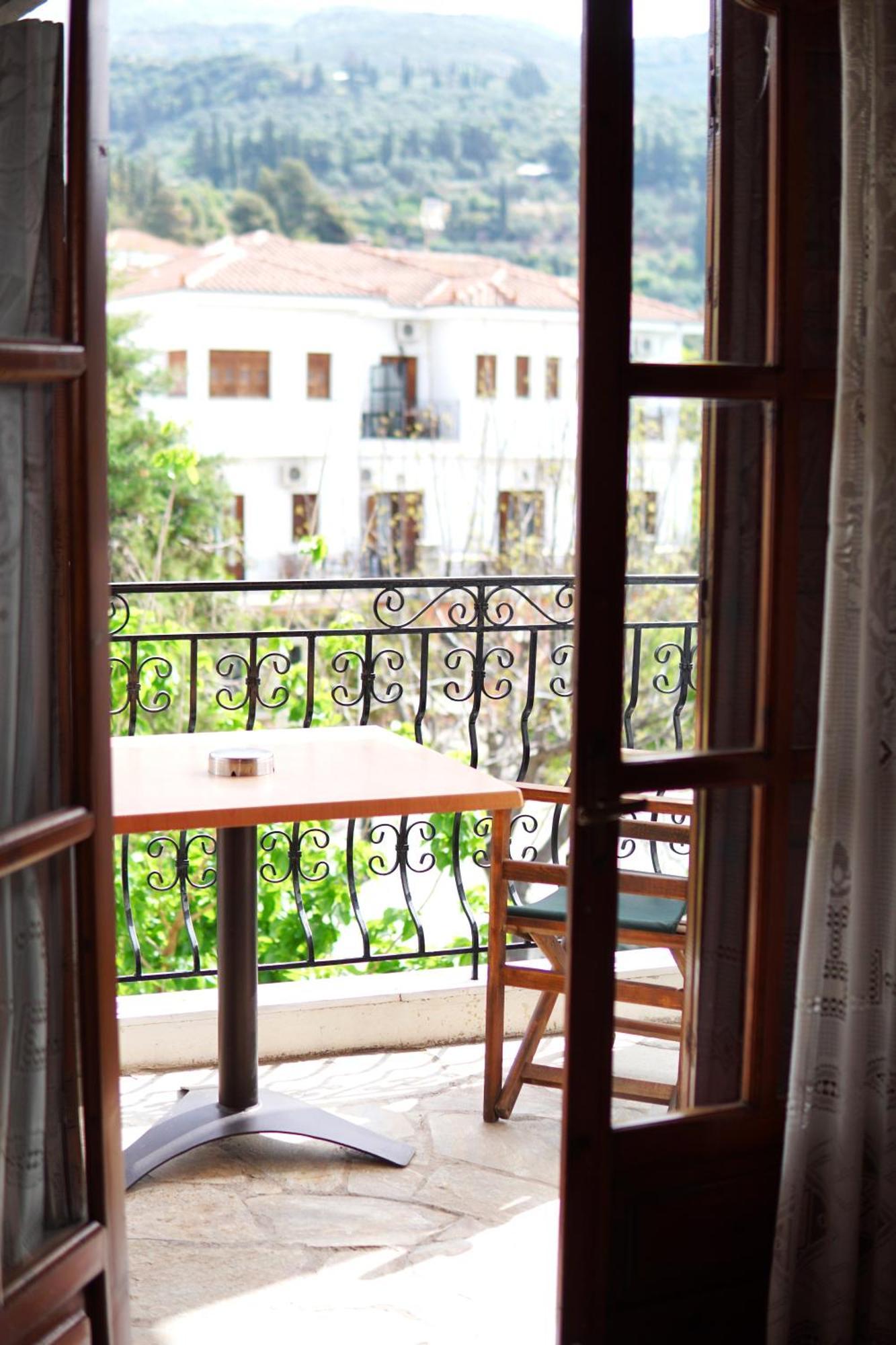 Hotel Defkalion Alli Meria Exterior foto